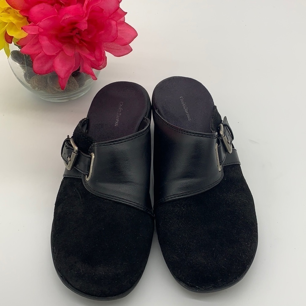 Croft & Barrow black suede slip on mule - 7.5. CM1074E